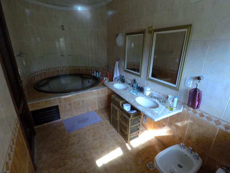 Casa à venda Tremembé com 450m² e 5 quartos por R$ 2.000.000 - 45810195-gopr2622.jpg