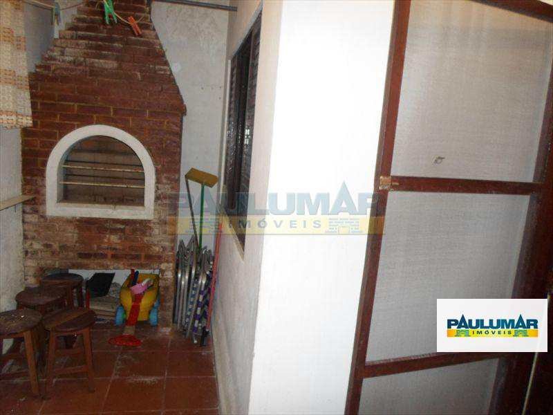 Casa à venda Imperador com 60m² e 1 quarto por R$ 160.000 - 766638083-churrasqueira.jpg
