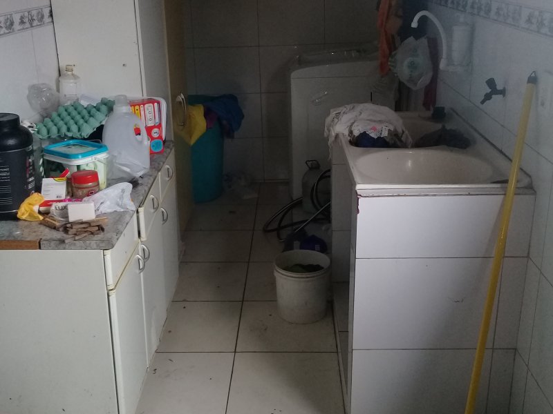 Casa à venda S Cristovao com 300m² e 3 quartos por R$ 250.000 - 665943195-20181211-083109.jpg