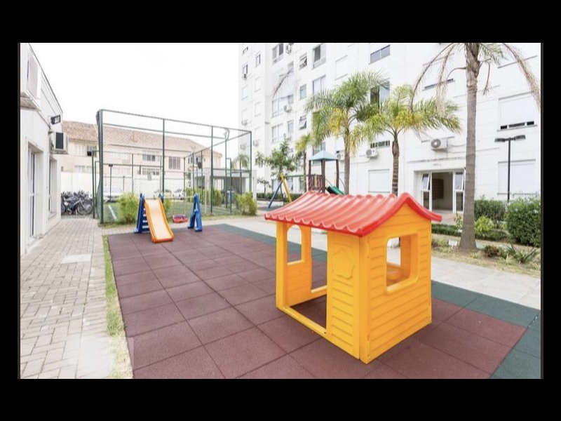 Apartamento à venda Partenon com 70m² e 3 quartos por R$ 399.000 - 1167814777-playground.jpg