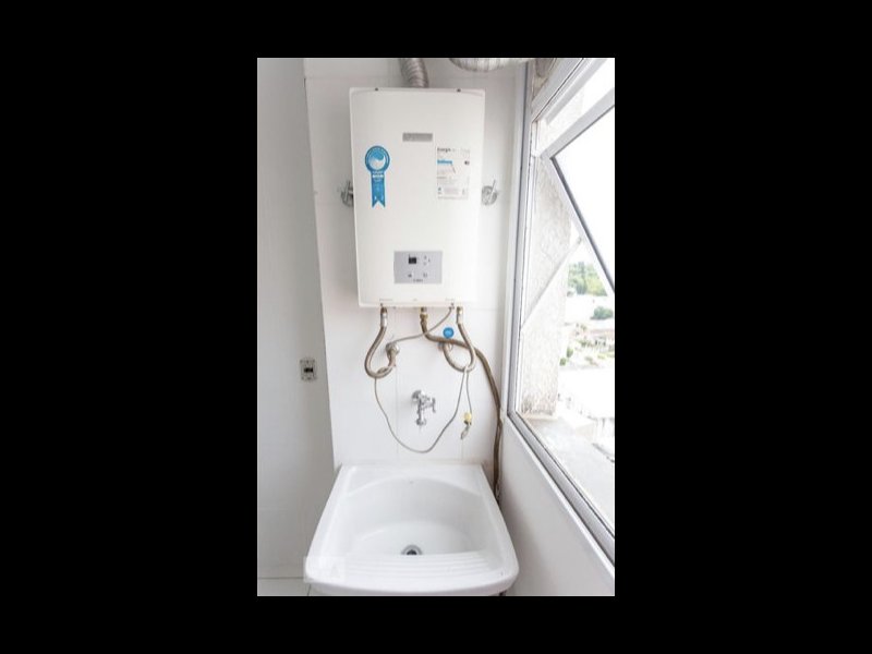 Apartamento à venda Partenon com 70m² e 3 quartos por R$ 399.000 - 649116772-aquecedor.jpg