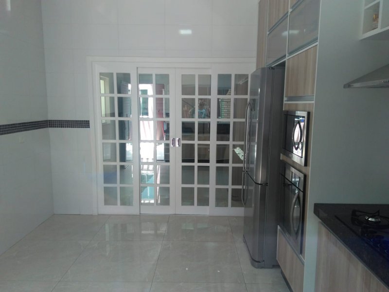 Apartamento à venda Vila Campanela com 250m² e 3 quartos por R$ 760 - 456639127-img-20181123-wa0031.jpg