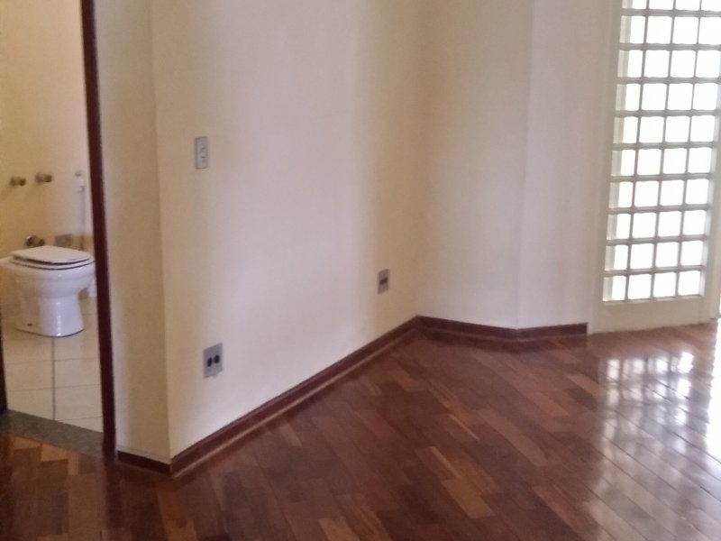 Casa à venda Jardim Del Rey com 700m² e 6 quartos por R$ 1.700.000 - 1270577500-dormit-2.jpg