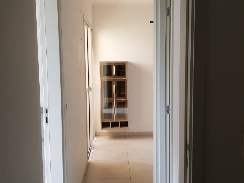 Apartamento à venda Vila Andrade com 51m² e 2 quartos por R$ 330.000 - 1125512909-corredor.jpg
