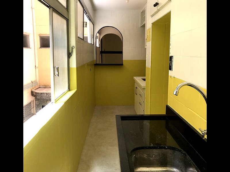 Apartamento à venda Alto de Pinheiros com 62m² e 3 quartos por R$ 480.000 - 1287752140-14areadeservico-e-cozinha.jpeg
