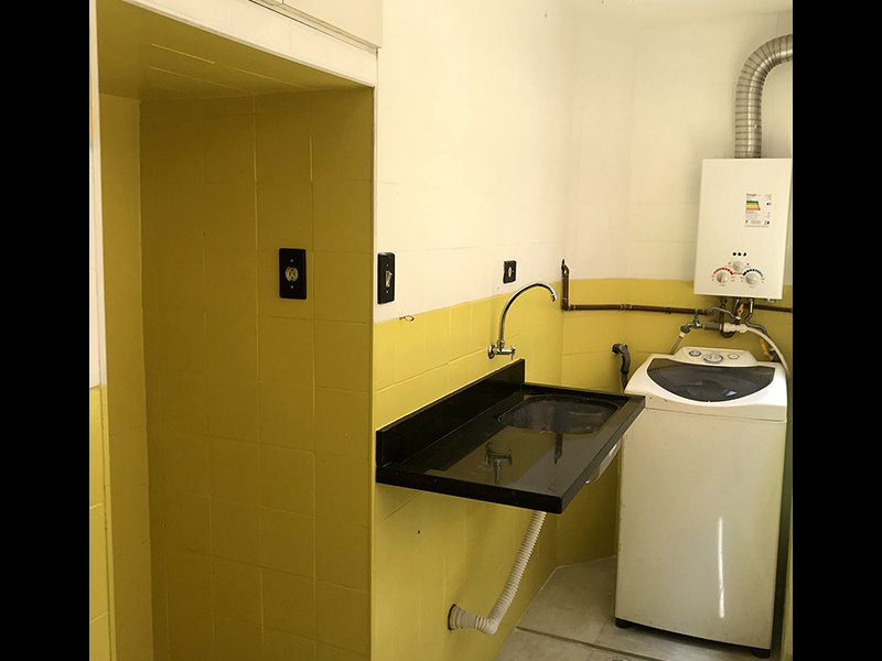 Apartamento à venda Alto de Pinheiros com 62m² e 3 quartos por R$ 480.000 - 1769927148-13areadeservico.jpeg