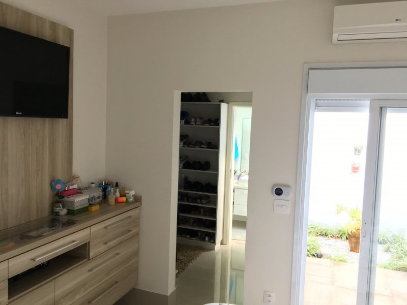 Casa à venda jardim danúbio com 220m² e 2 quartos por R$ 580.000 - 1594634453-img-0707.JPG