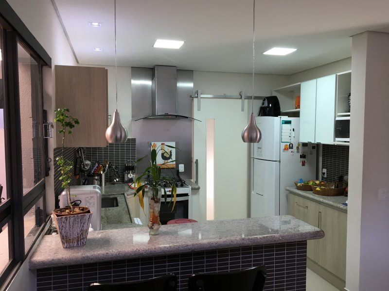 Casa à venda jardim danúbio com 220m² e 2 quartos por R$ 580.000 - 320978997-img-0691.JPG