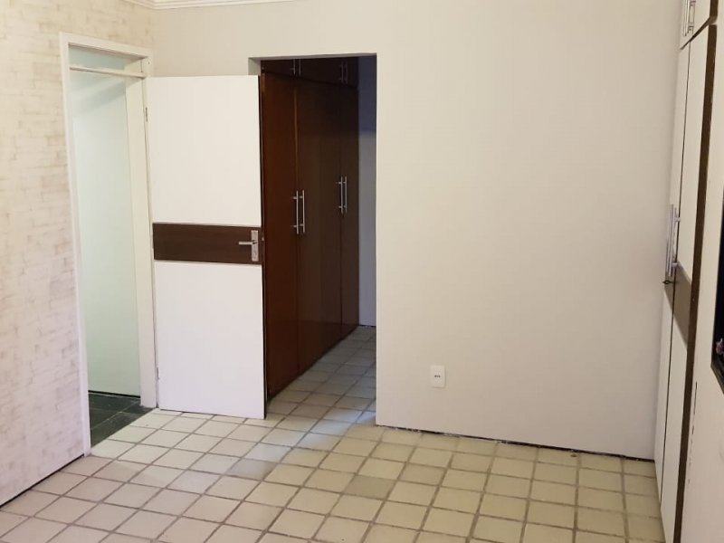 Apartamento à venda Meireles com 169m² e 4 quartos por R$ 720.000 - 1268503815-3b70e5ac-6bc5-46af-a300-715977f43e6c.jpg