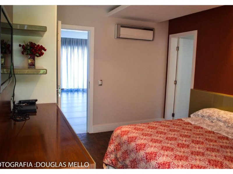 Apartamento à venda Camboinhas com 770m² e 5 quartos por R$ 6.800.000 - 654827847-fotos-26.jpg