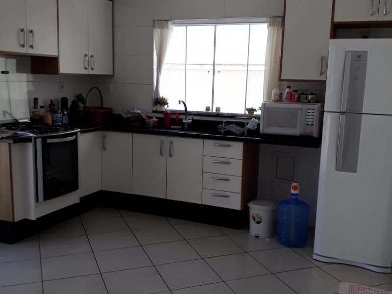 Casa de condomínio à venda Chácaras Reunidas São Jorge com 250m² e 4 quartos por R$ 990.000 - 900646199-20181231-133645.jpg