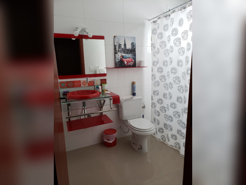 Cobertura à venda Ingleses do Rio Vermelho com 134m² e 3 quartos por R$ 480.000 - 0282c4e0-861e-4379-9507-da86f12ee3d2.jpg