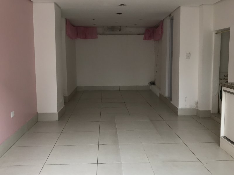 Casa à venda Santa Teresinha com 84m² e 1 quarto por R$ 450.000 - 898995354-8c299489-45e5-4e6e-a17d-1734755cea50.jpeg