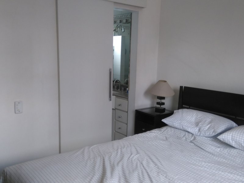 Apartamento para alugar Itaim Bibi com 98m² e 3 quartos por R$ 4.100 - 1191294860-quarto01-b.JPG