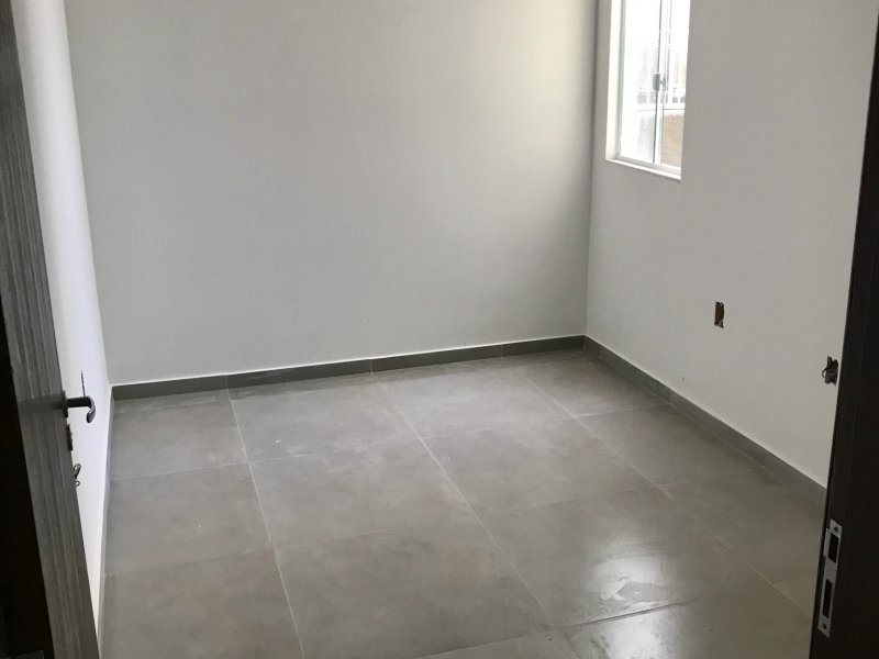 Casa à venda São João do Rio Vermelho com 50m² e 2 quartos por R$ 155.000 - 15963956-d4a16675-ff5f-4b6f-9666-25f59a81f4e7.jpeg