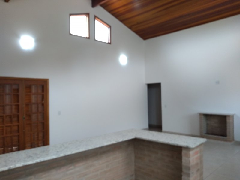 imóvel com 2540m² - rio de una - Ibiúna