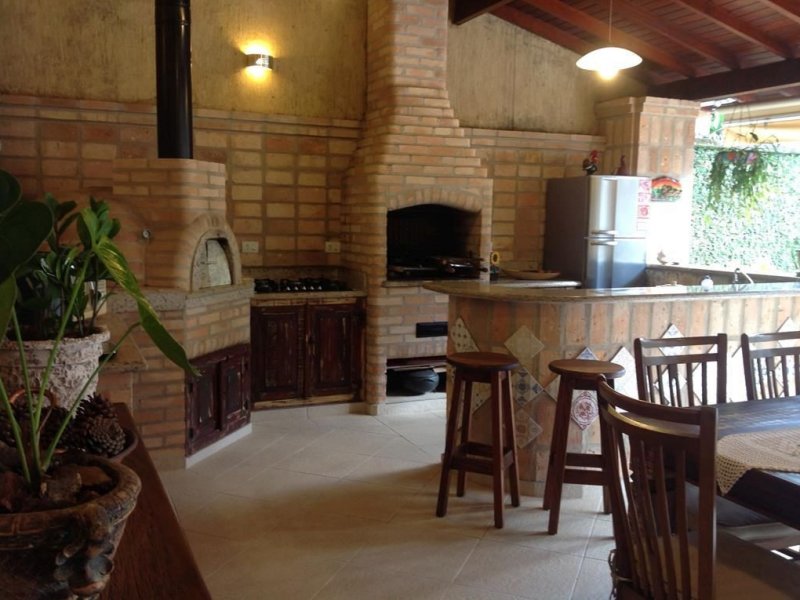 Casa à venda Enseada com 600m² e 6 quartos por R$ 2.400.000 - 1940596785-95-copy.jpg