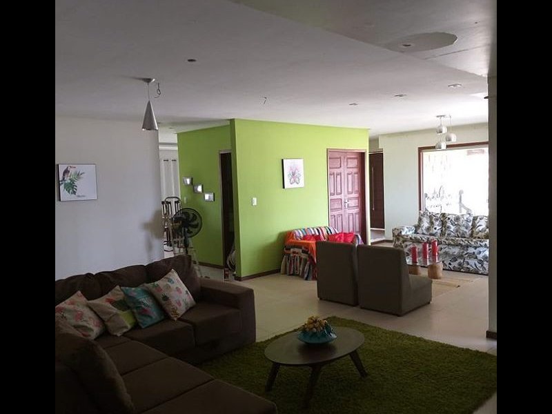Casa para alugar Centro com 700m² e 7 quartos por R$ 2.000 - 1666902015-47583134-235938083985997-6399117112061307662-n.jpg