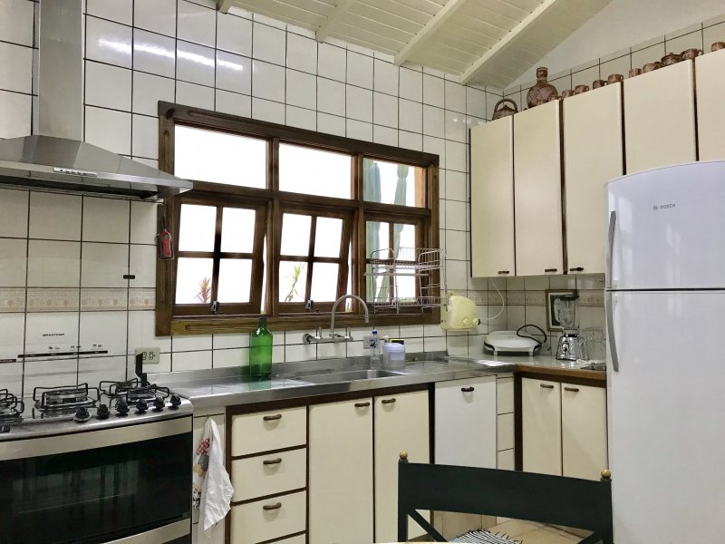 Casa à venda Olaria com 400m² e 4 quartos por R$ 1.500.000 - 1587585065-img-9191.jpg