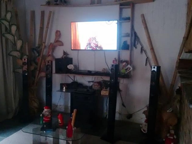 Casa à venda Guaratiba com 240m² e 2 quartos por R$ 80.000 - 986600377-50330368-779338325759945-7481884466160336896-n.jpg