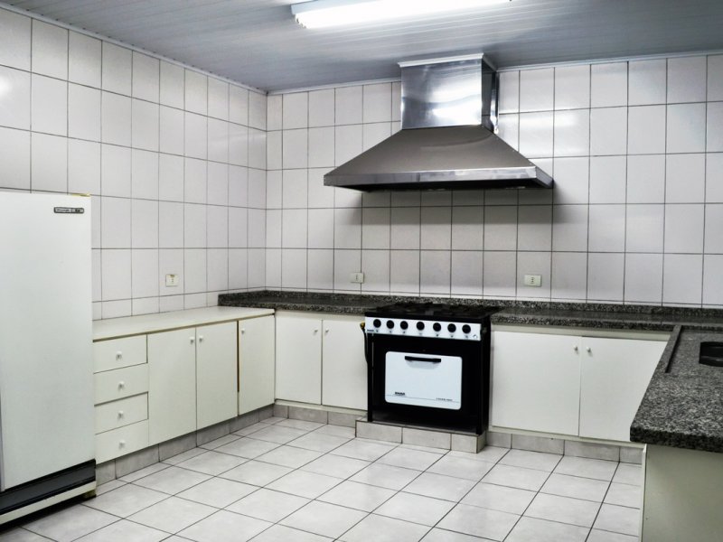 Comercial para alugar Jardim Esperança com 320m² e  quartos por R$ 5.000 - 1860637195-dsc-8021-tratada.jpg