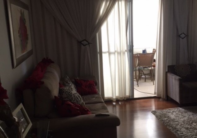 imóvel com 80m²