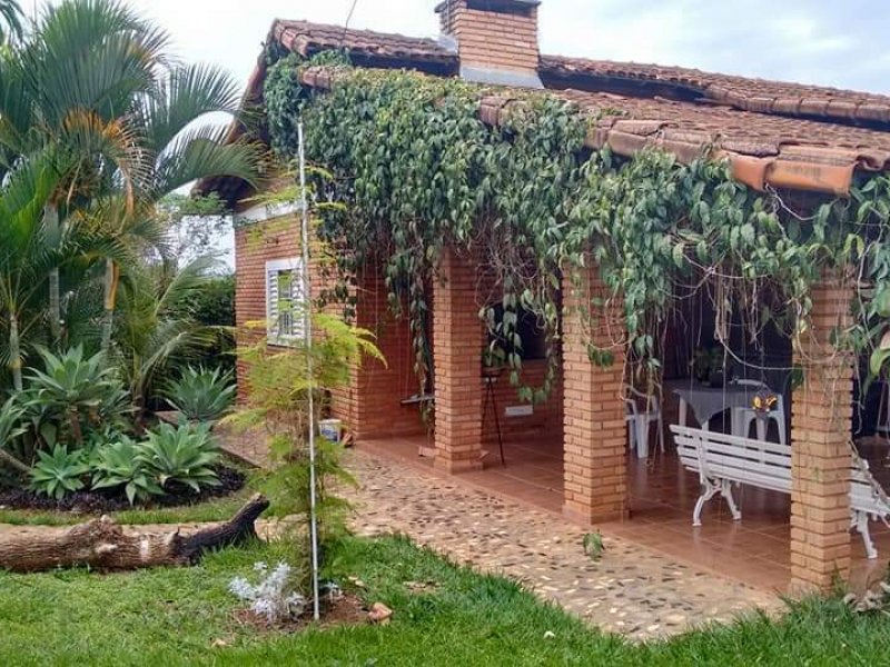 Chacara à venda Setor Central com 1008m² e 3 quartos por R$ 420.000 - 426176473-file2.jpeg