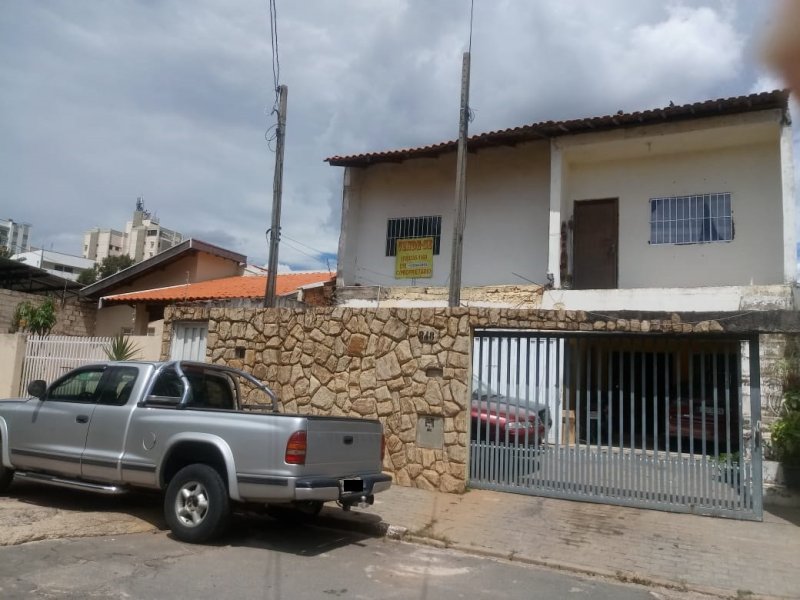 Casa à venda Jardim Guarani com 360m² e 4 quartos por R$ 1.300.000 - 1175200201-8f6d9824-33f3-4692-a41b-1f3d153fc7e9.jpg