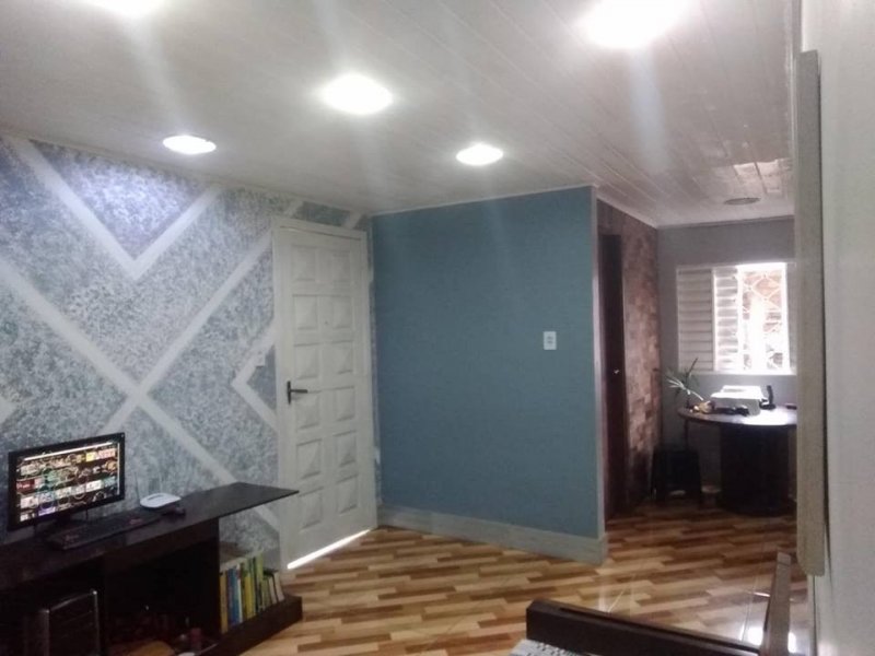 Casa à venda Maria Regina com 40m² e 1 quarto por R$ 90.000 - 1942248570-casa15.jpg