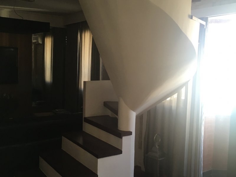 Apartamento à venda Vila Andrade com 210m² e 3 quartos por R$ 1.270.000 - 1088651465-detalhe-escada.JPG