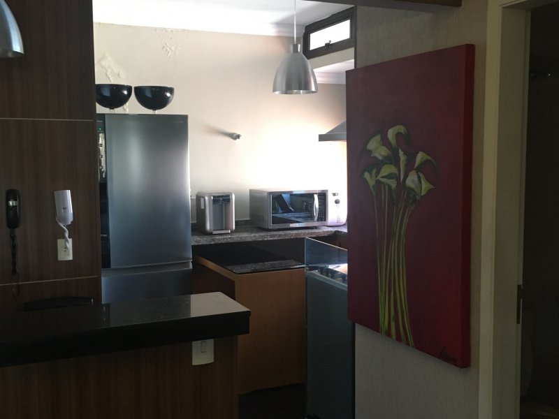 Apartamento à venda Vila Andrade com 210m² e 3 quartos por R$ 1.270.000 - 1375895519-cozinha-balcao.JPG