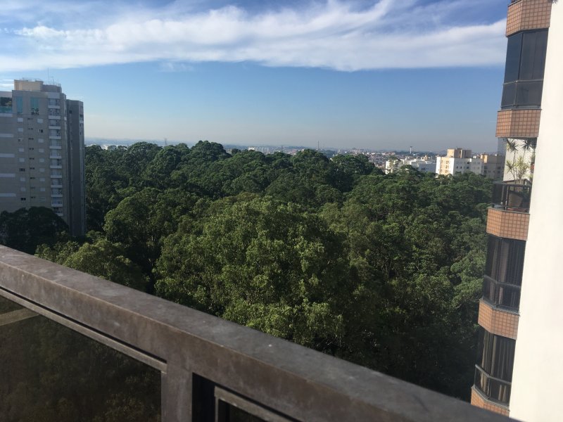 Apartamento à venda Vila Andrade com 210m² e 3 quartos por R$ 1.270.000 - 645897271-vista-piscina-1.JPG