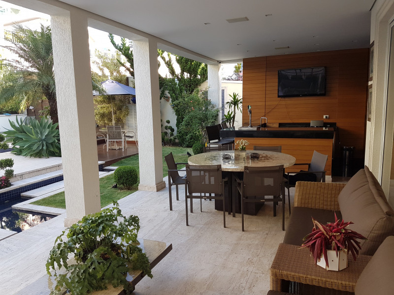 Casa de condomínio à venda Alphaville com 660m² e 4 quartos por R$ 6.500.000 - 284566538-20171101-180100.jpg