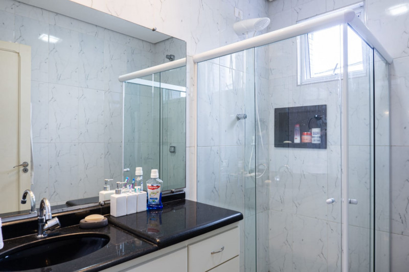 Casa à venda Brás com 320m² e 5 quartos por R$ 1.600.000 - 1726241707-9banheiro-social.jpg