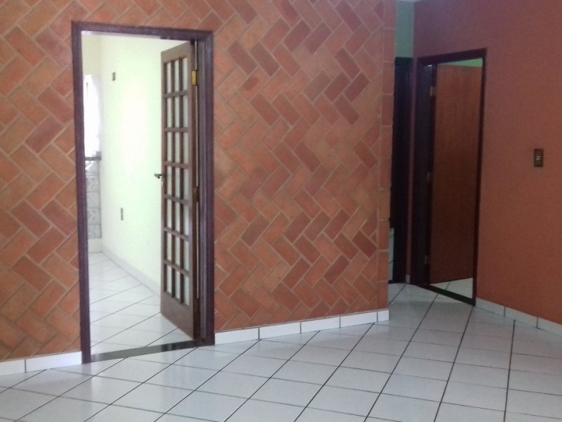 imóvel com 270m² - Vila Elizabeth (Bnh) - Rio Claro