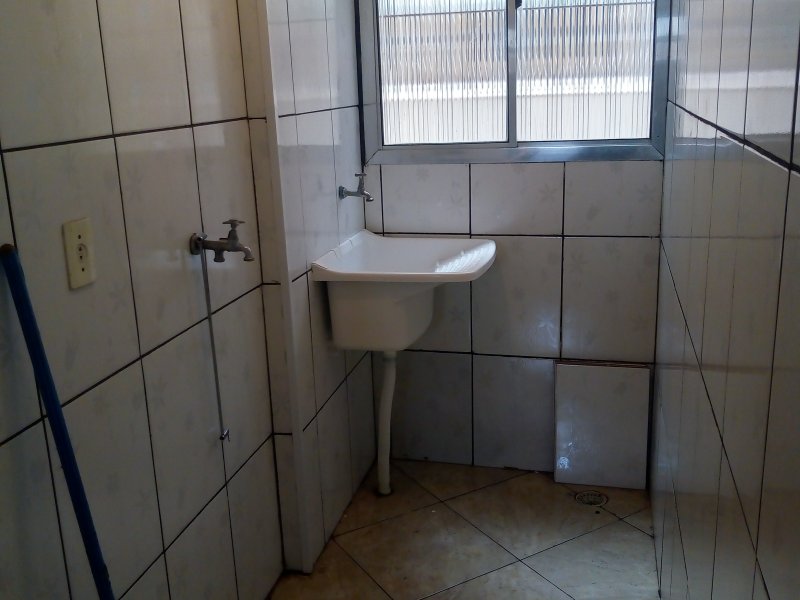 Apartamento à venda Conjunto Residencial José Bonifacio com 49m² e 2 quartos por R$ 150.000 - 199149836-img-20181010-155000609.jpg