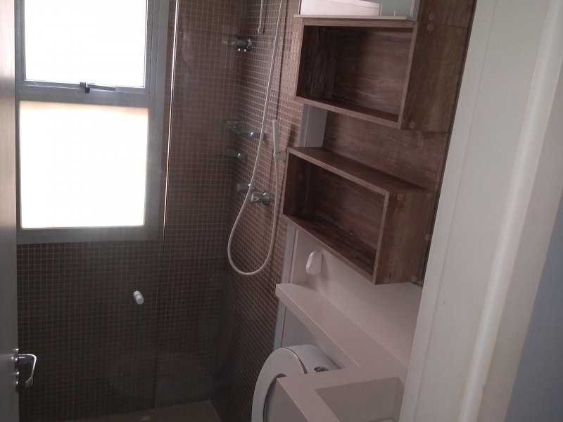 Apartamento à venda Jardim Catanduva com 45m² e 2 quartos por R$ 300.000 - 320735851-banheiro-1.jpg