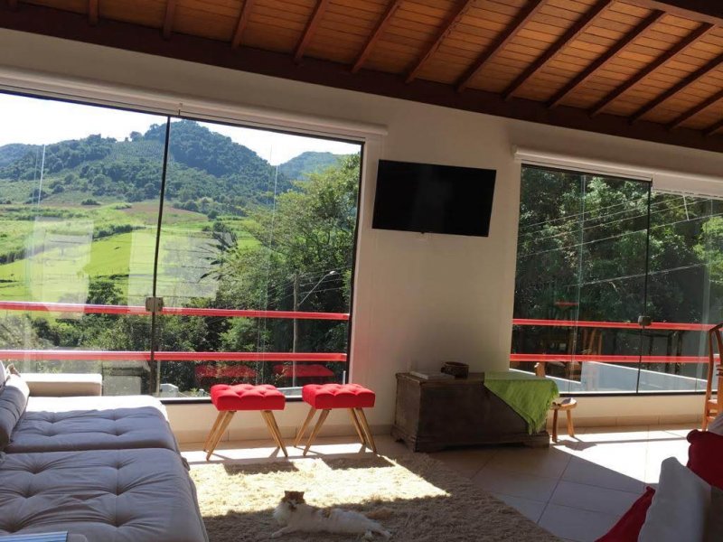 Casa à venda Centro com 280m² e 4 quartos por R$ 1.520.000 - 613725622-21a314d1-13a3-4250-8705-78ff42ef134b.JPG