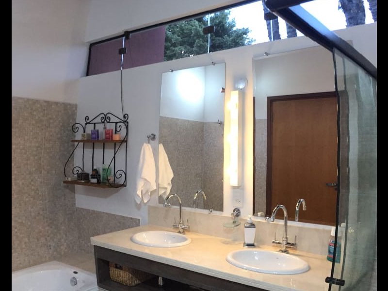 Casa à venda Centro com 280m² e 4 quartos por R$ 1.520.000 - 886502988-2639f413-f884-4e84-b589-2309a29ede1f.JPG