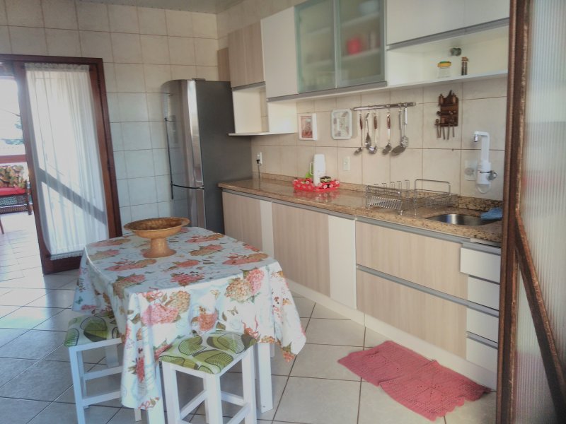 Comercial à venda Vila Nova com 400m² e 7 quartos por R$ 800.000 - 1266168656-img-20180105-192616.jpg