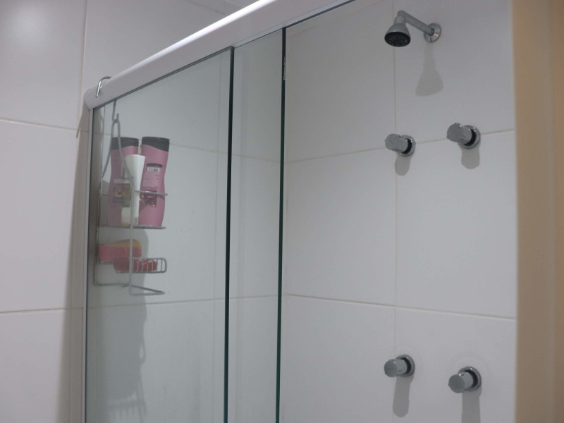 Apartamento à venda Barra Funda com 67m² e 2 quartos por R$ 650.000 - box-banheiro-2.jpg