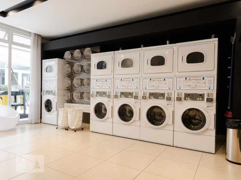 Apartamento à venda Barra Funda com 67m² e 2 quartos por R$ 650.000 - lavanderia-2.jpg