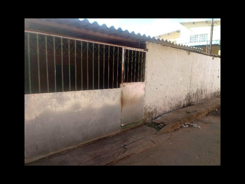 Casa à venda Samambaia Sul com 220m² e 3 quartos por R$ 150.000 - 109849910-image.png
