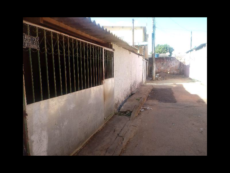 Casa à venda Samambaia Sul com 220m² e 3 quartos por R$ 150.000 - 179151673-image.png