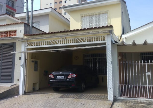 imóvel com 142m²
