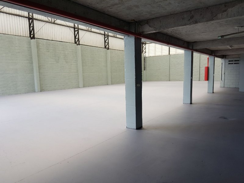 Comercial para alugar Vila Ajoá com 1000m² e  quartos por R$ 12.000 - 1356081459-lazo8896.JPG