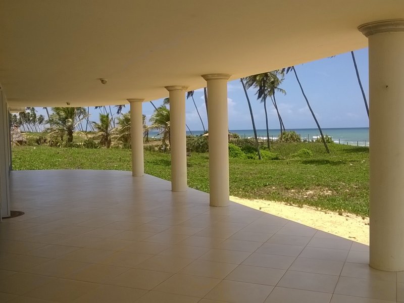 Casa à venda Alto da Cruz com 542m² e 3 quartos por R$ 15.000.000 - 1956445067-8-vista-varanda.jpg