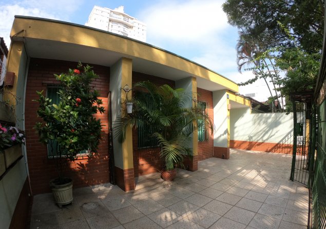 imóvel com 200m²