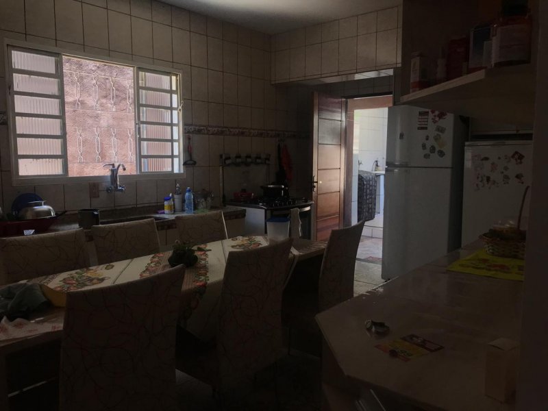 Casa à venda Jardim Nova Belem com 127m² e 3 quartos por R$ 400.000 - 1066674835-cozinha-1.jpg