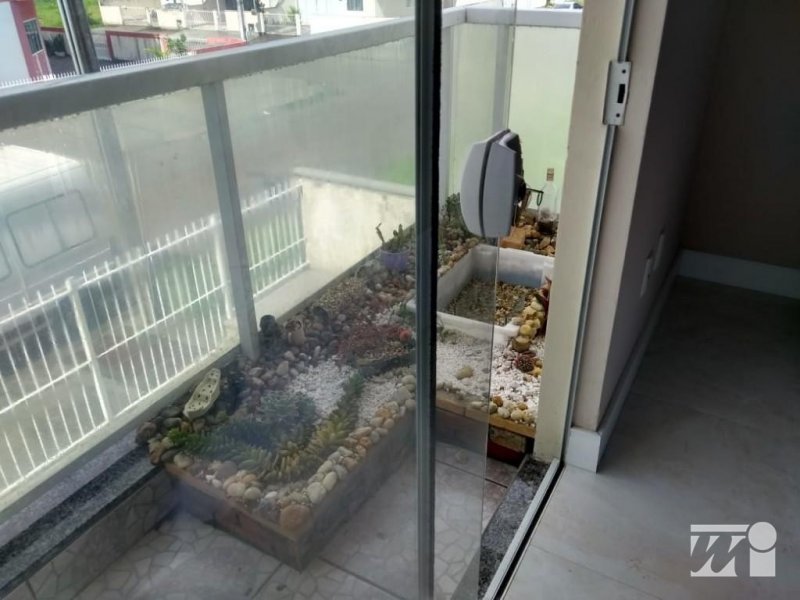 Apartamento à venda Barra do Aririu com 68m² e 2 quartos por R$ 199.000 - 235068393-whatsapp-image-2019-01-28-at-15.jpeg